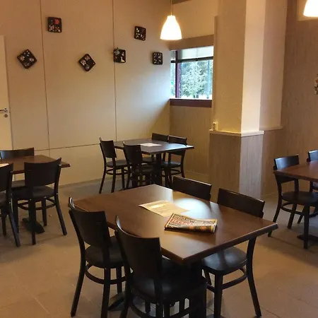 Hotel Leo 2*